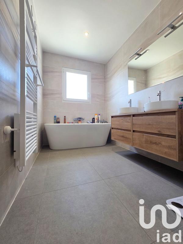 Maison - 117 m² - 5 pièces