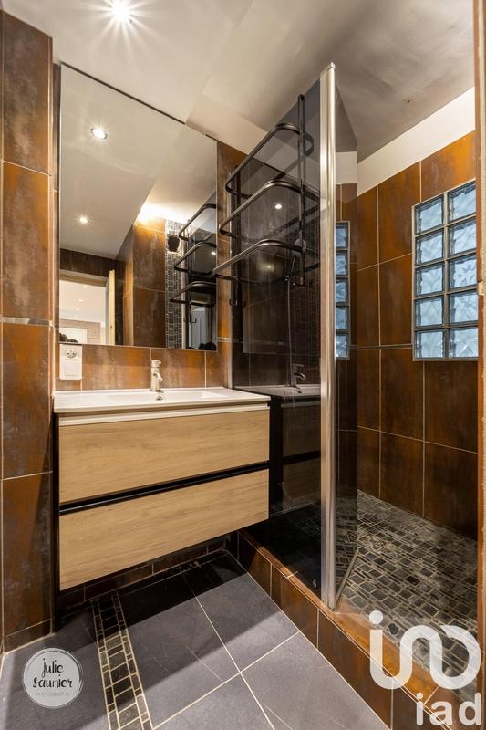 Appartement - 70 m² - 3 pièces