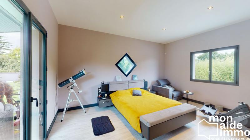 Maison contemporaine - 392 m² - 9 pièces