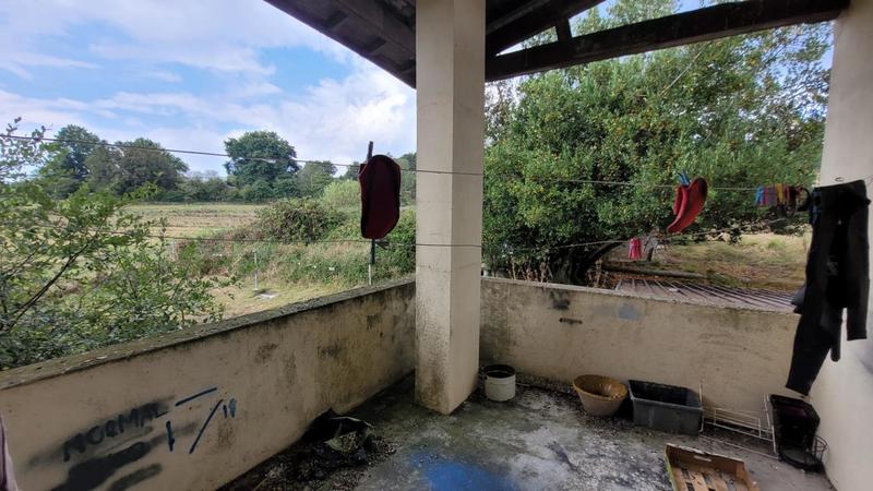 Maison - 203 m² - 9 pièces