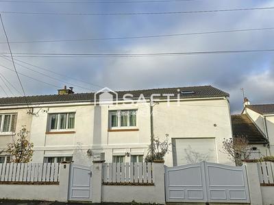 Maison - 108 m² - 6 pièces