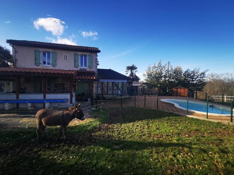 Propriété - 166 m² - 7 pièces