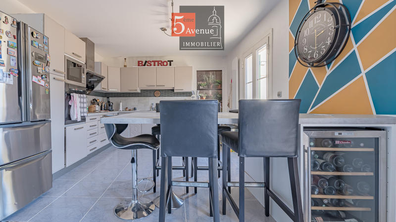 Maison - 160 m² - 7 pièces