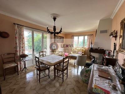 Maison - 165 m² - 5 pièces