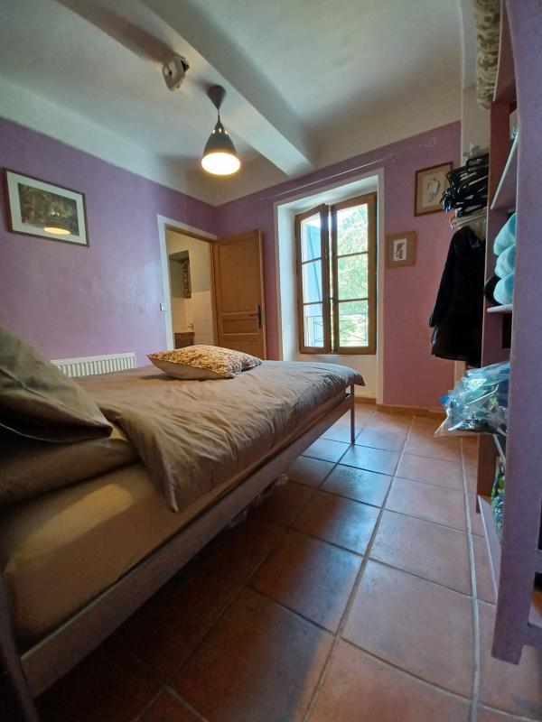 Maison - 204 m² - 7 pièces