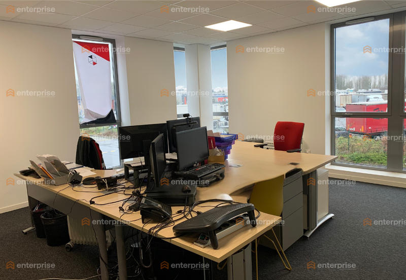 Bureau - 357 m²