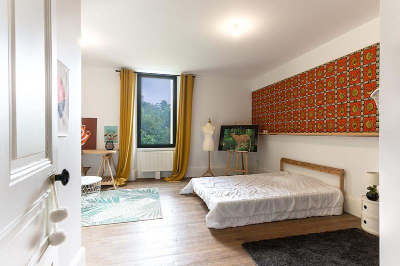 Demeure - 467 m² - 17 pièces