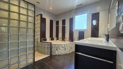 Maison - 125 m² - 4 pièces