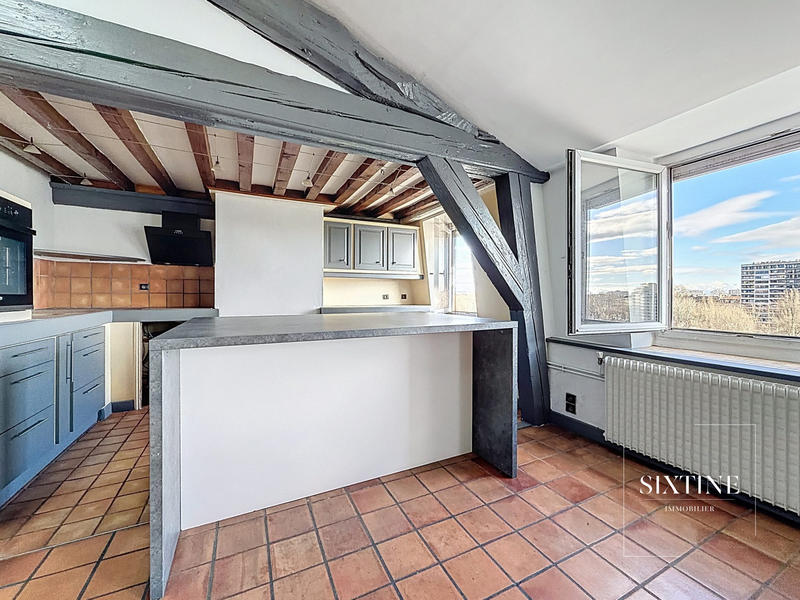 Appartement - 96 m² - 4 pièces