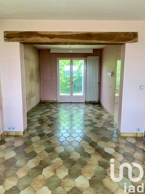 Maison - 194 m² - 9 pièces