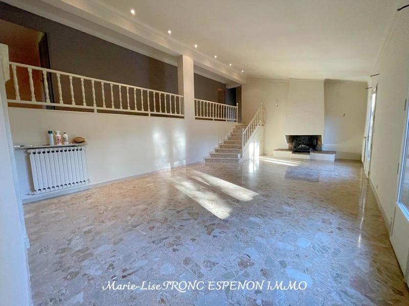 Villa - 194 m² - 7 pièces