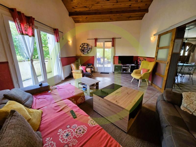 Maison - 148 m² - 6 pièces