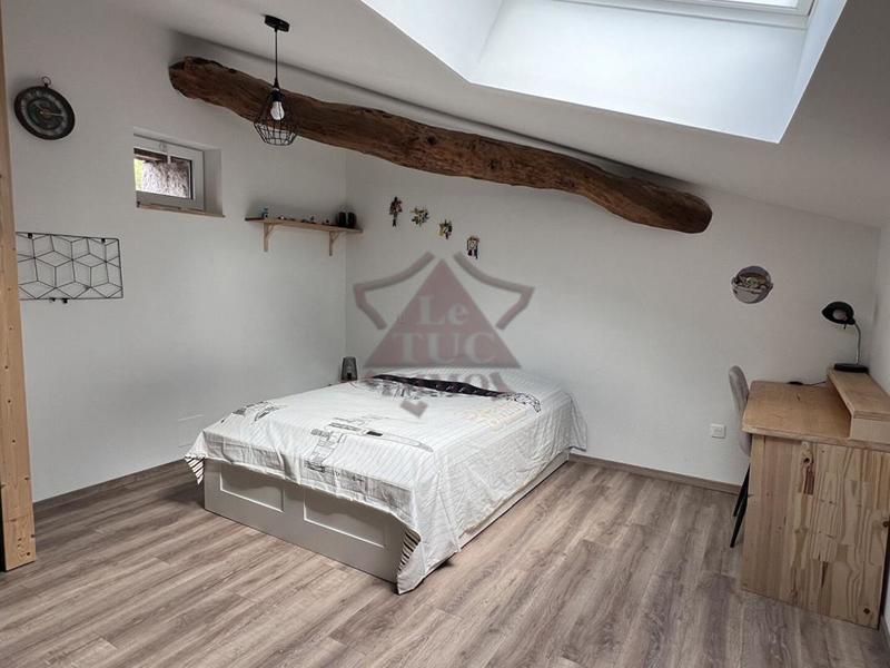 Maison de village - 187 m² - 5 pièces