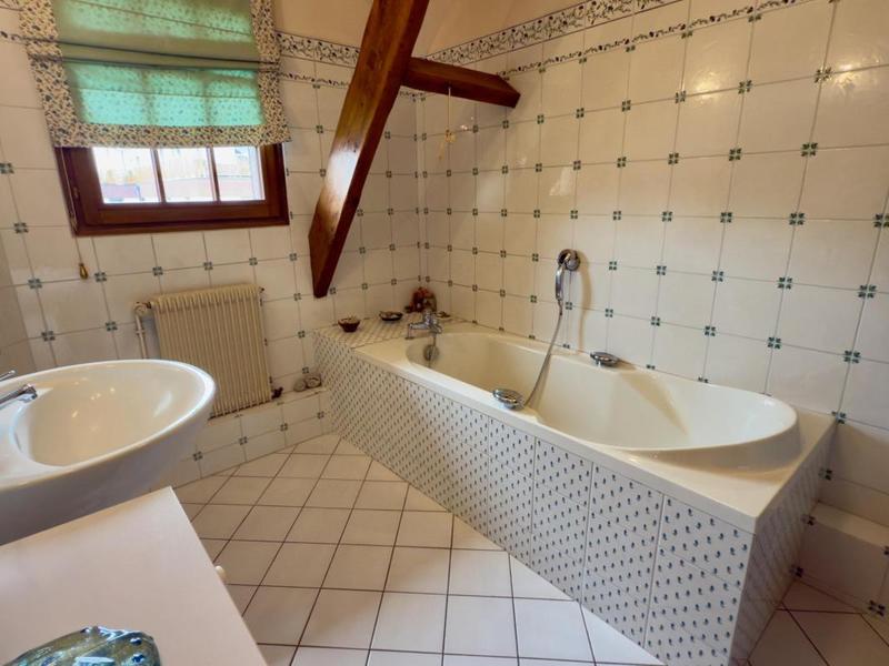 Maison - 176 m² - 7 pièces