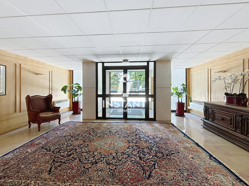 Appartement - 142 m² - 5 pièces