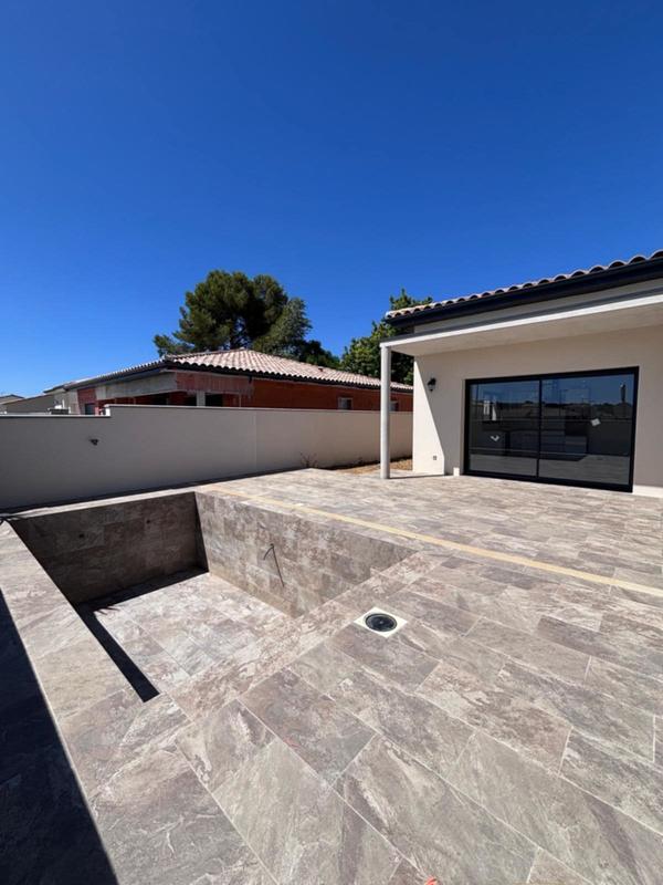 Maison - 95 m² - 4 pièces