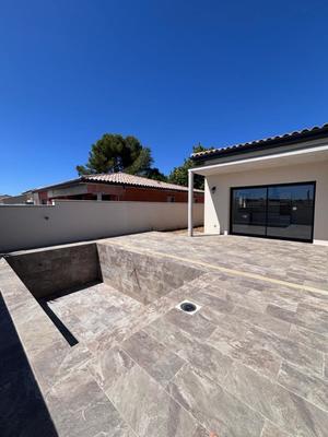 Maison - 95 m² - 4 pièces