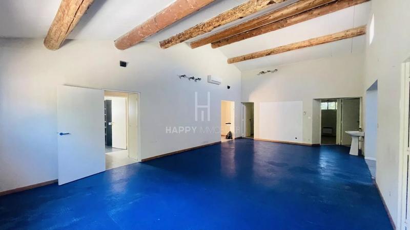 Maison - 185 m² - 8 pièces