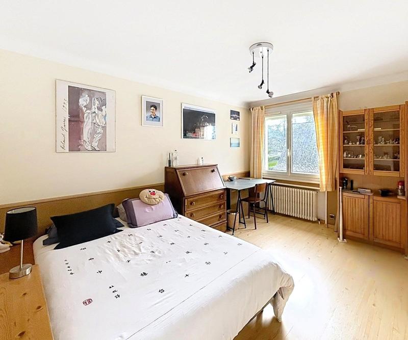 Maison - 297 m² - 9 pièces