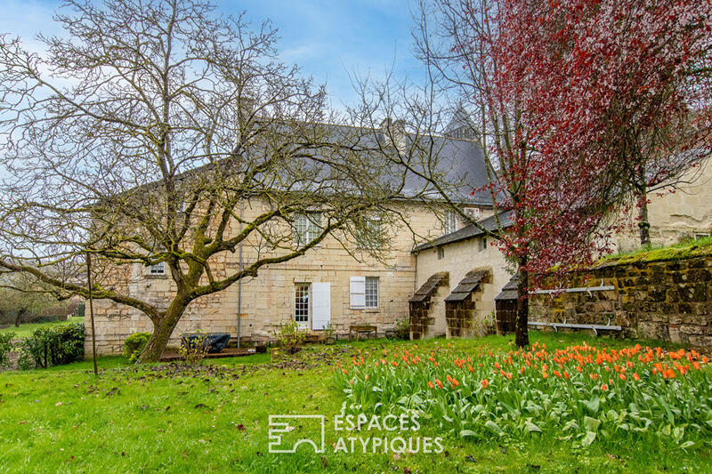 Maison - 200 m² - 10 pièces