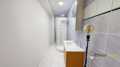 Appartement - 49 m² - 2 pièces