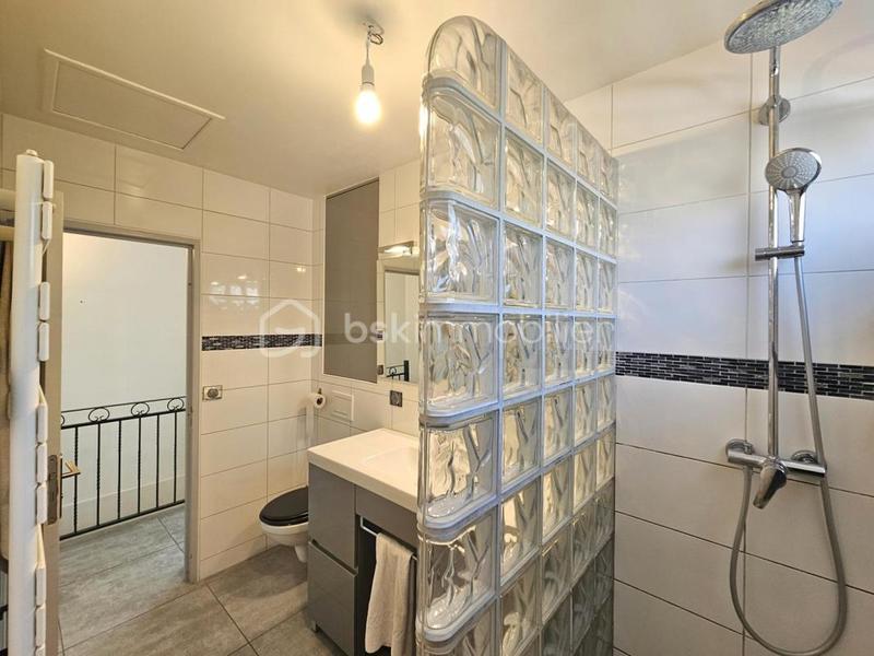 Pavillon - 137 m² - 5 pièces