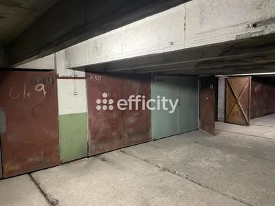 Parking / Garage - 30 m²