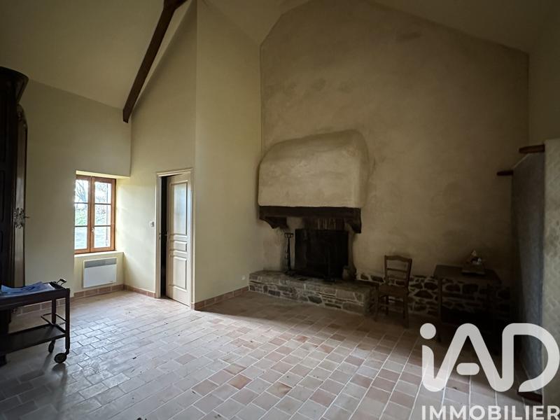 Maison - 238 m² - 7 pièces