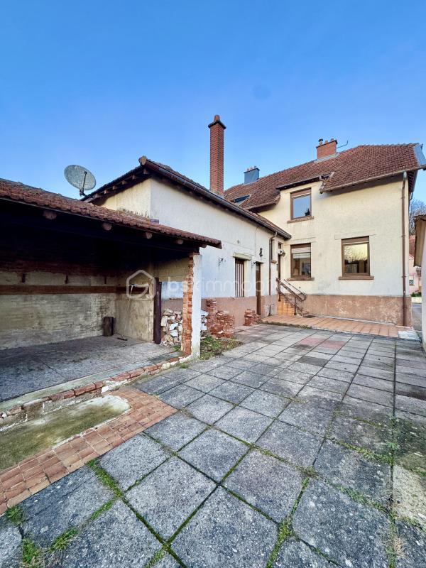 Maison jumelée - 106 m² - 5 pièces