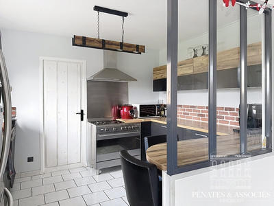 Maison - 97 m² - 5 pièces