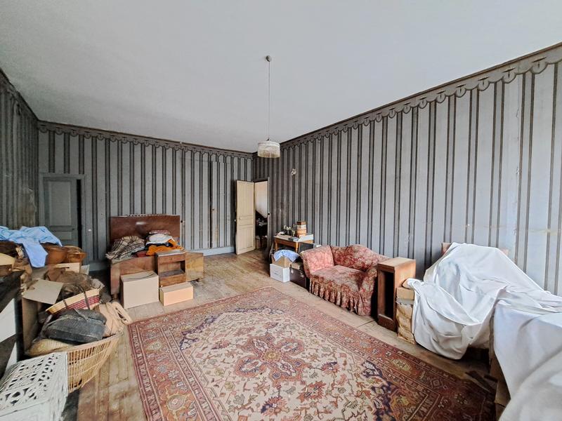 Maison - 506 m² - 15 pièces