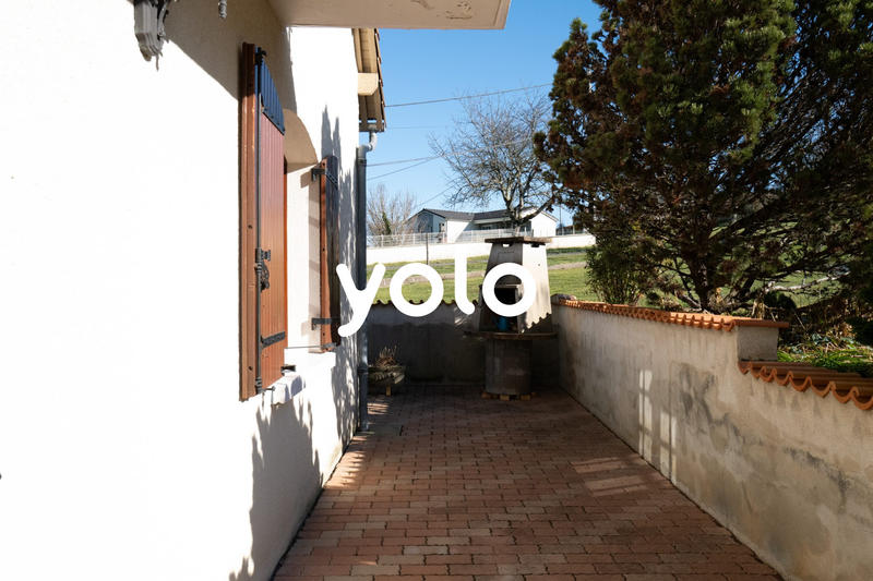 Maison traditionnelle - 144 m² - 6 pièces