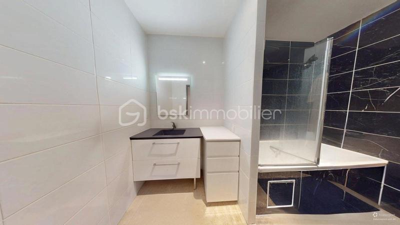 Pavillon - 114 m² - 4 pièces