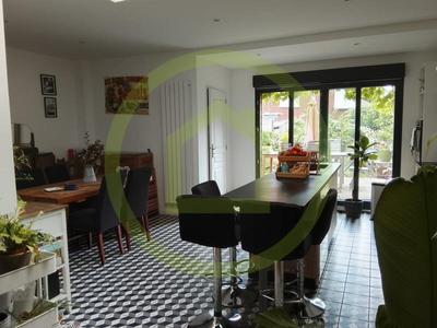 Maison de ville - 165 m² - 6 pièces