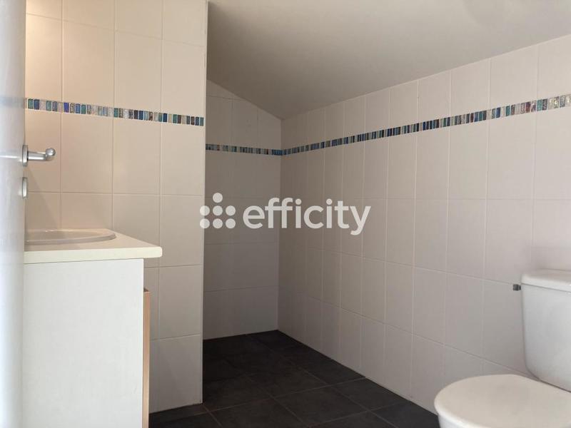 Appartement - 85 m² - 3 pièces