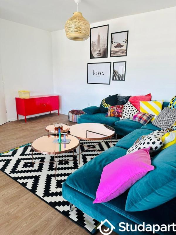 Chambre - 10 m² - 1 pièce