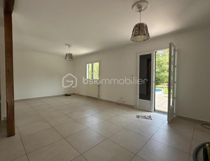 Maison traditionnelle - 108 m² - 5 pièces