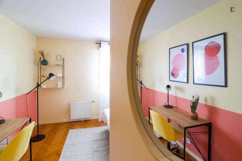 Chambre - 15 m² - 4 pièces