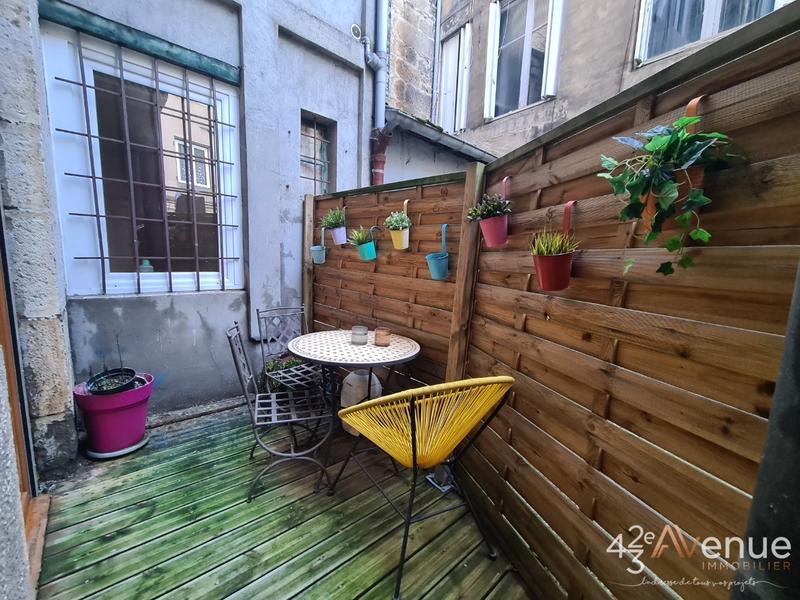 Appartement - 77 m² - 3 pièces
