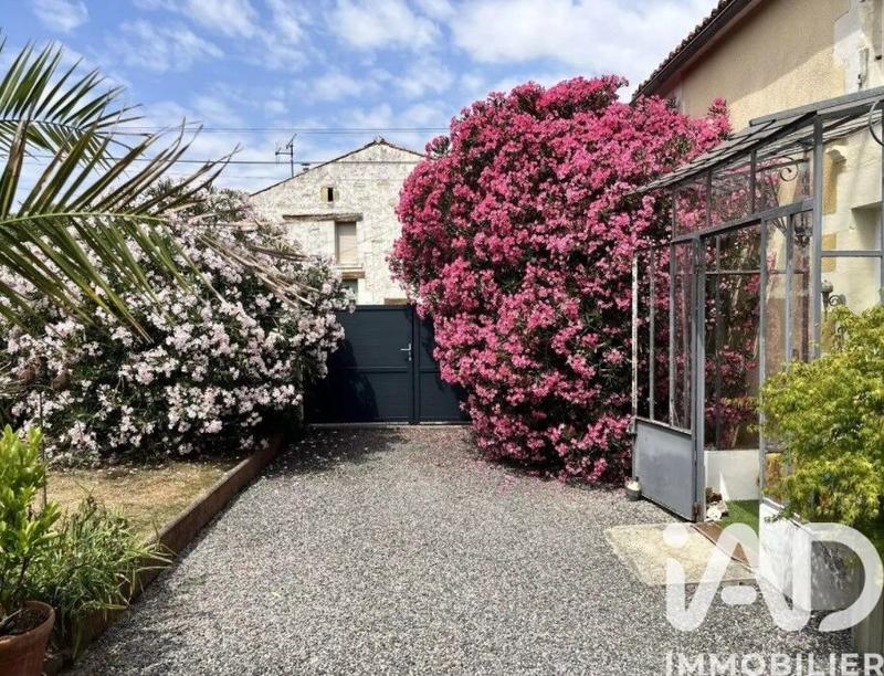 Maison de village - 143 m² - 5 pièces