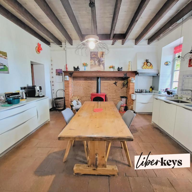 Maison bourgeoise - 450 m² - 14 pièces