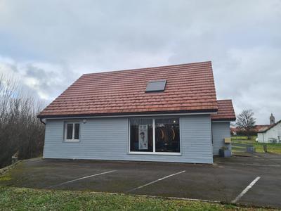 Maison - 100 m² - 3 pièces