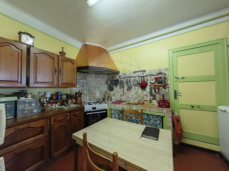 Maison - 169 m² - 8 pièces