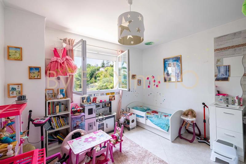 Maison - 120 m² - 4 pièces