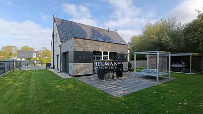 Villa - 179 m² - 6 pièces