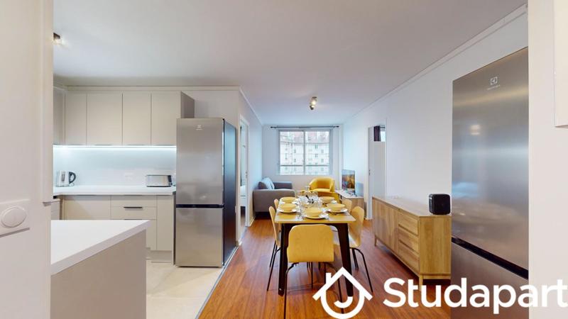 Chambre - 9 m² - 1 pièce