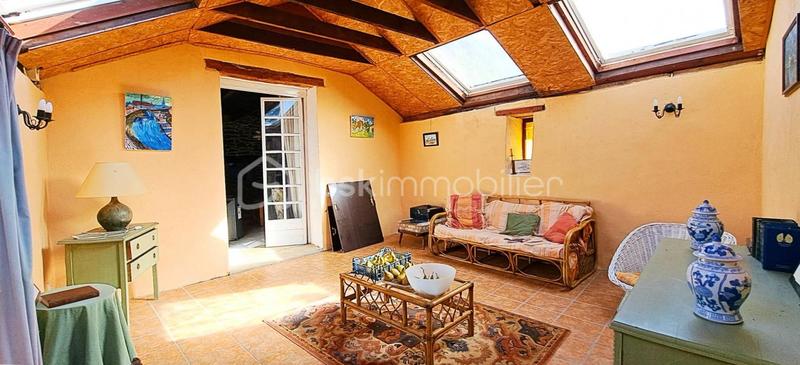Maison en pierre - 94 m² - 4 pièces