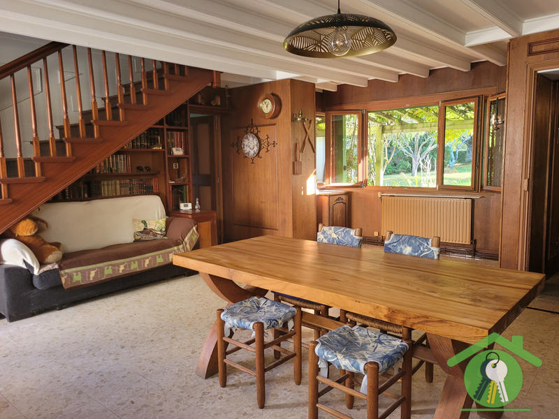 Maison - 134 m² - 5 pièces