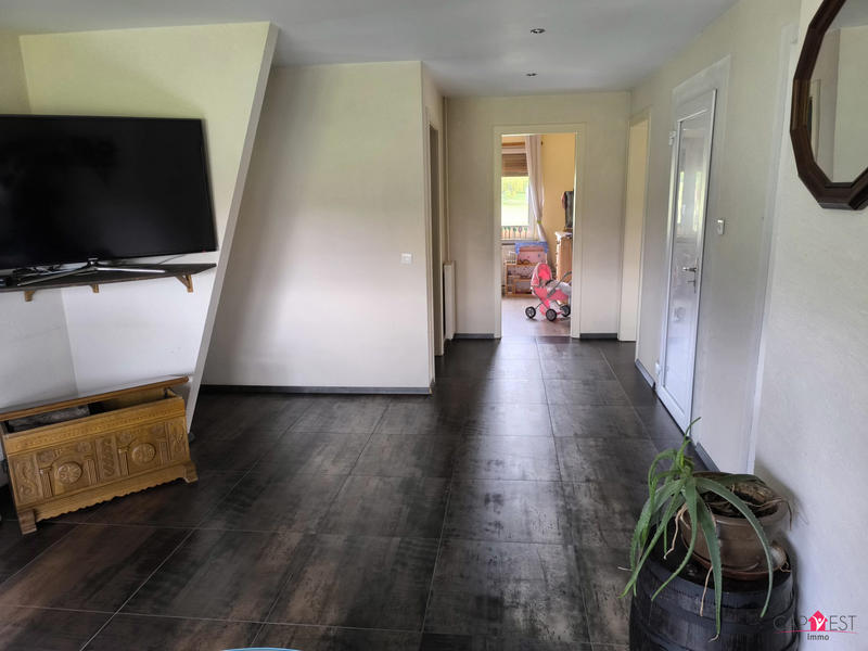 Maison - 260 m² - 7 pièces