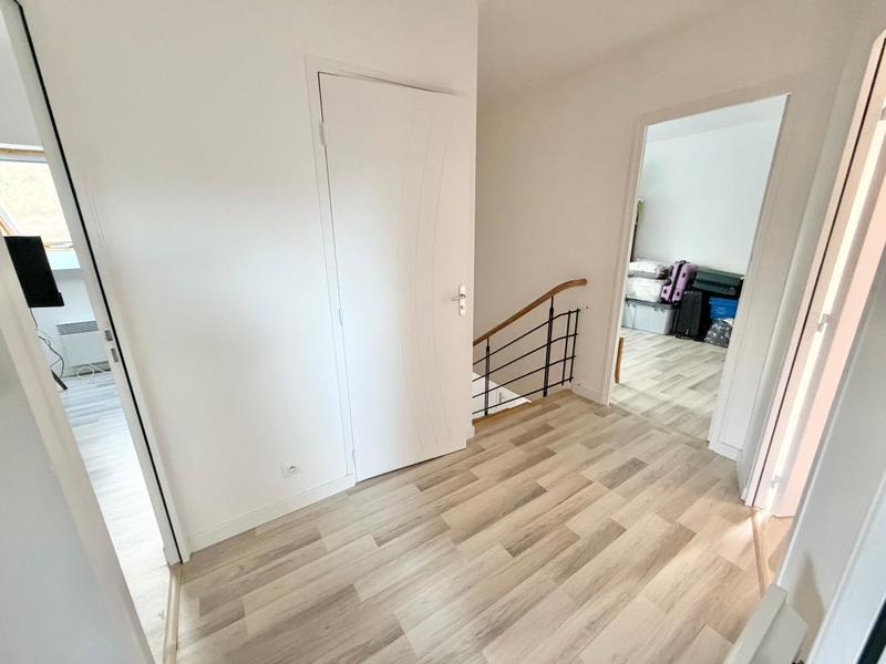 Maison - 146 m² - 5 pièces